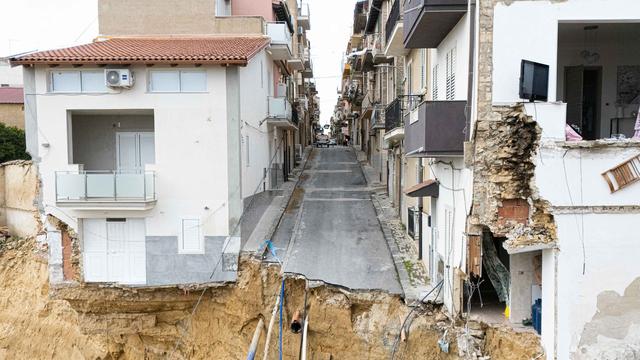 Nach Unwettern in Italien: Erdrutsch auf Sizilien: Eine Stadt steht am Abgrund