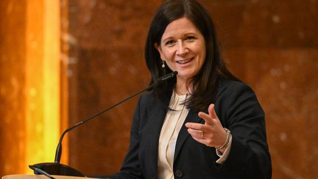 Gesellschaft: Land Berlin würdigt Einsatz von Pflegeeltern