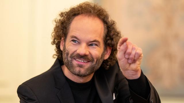 Nach Kritik: Satiriker entschuldigt sich für Flaggen-Aktion auf Grönland