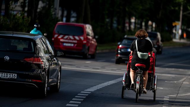 Debatte: Verband will Lastenfahrräder von schmalen Wegen verbannen