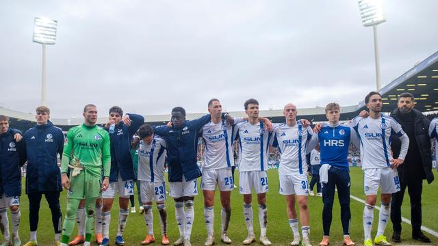 2. Bundesliga: S04 unterliegt Bochum: Erste Halbzeit 