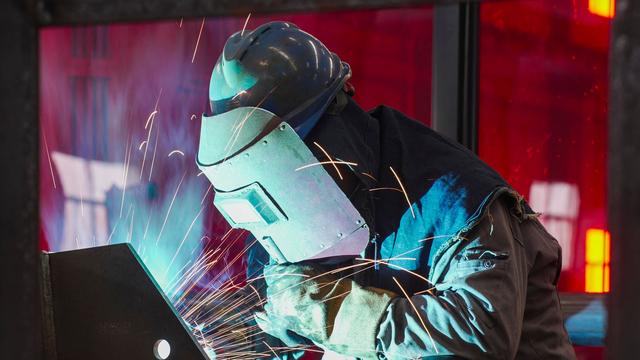 Konjunktur: Schwache Nachfrage belastet Stimmung in Chinas Industrie