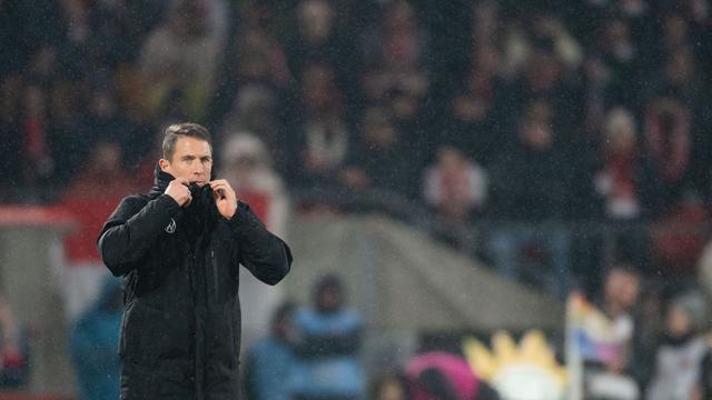 Fußball-Bundesliga: Wolfsburg nach erneuter Pleite: 