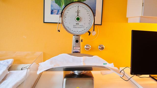 Statistik: Baby als Geschenk - So viele Mütter entbinden am Geburtstag