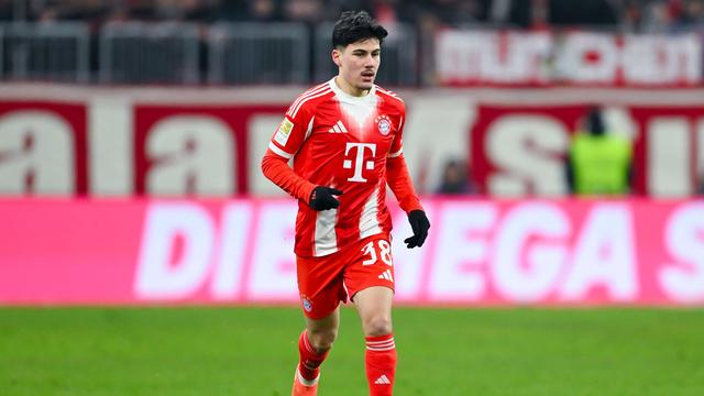 Transfers: Köln holt Mittelfeldspieler vom FC Bayern München