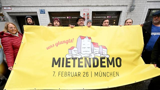 Mietmarkt: Mietendemo gegen Leerstand und Luxus-Sanierungen in München