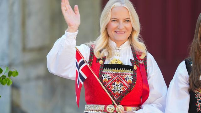 Brisante Nähe: Norwegens Kronprinzessin: Gab sie Epstein Liebestipps?