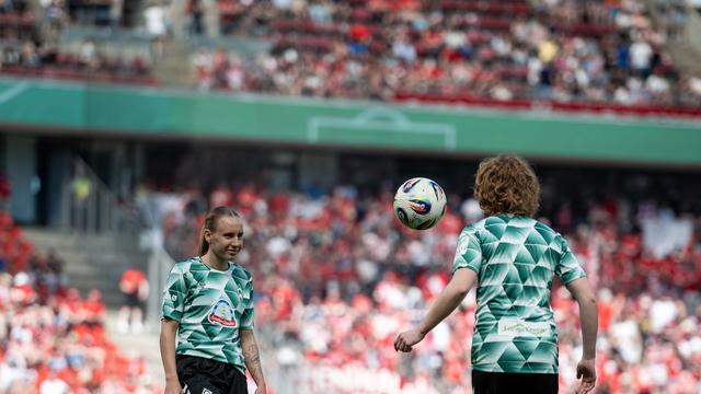 Frauen-Fußball: Nürnberg-Fußballerinnen holen Stürmerin Papai aus Bremen