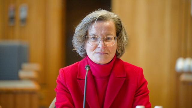 Teilzeit und Lifestyle: Scharrenbach setzt Giesinger-Song gegen Lifestyle-Debatte