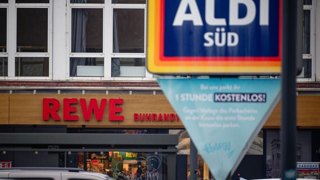 Einzelhandel: Sind Aldi und Lidl wirklich billiger als die Supermärkte?