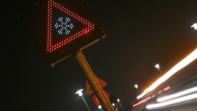 Brücken und Tunnel gesperrt: Warnstreik bei Straßenmeistereien - glatte Straßen möglich