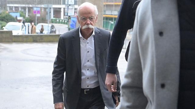 Musterklage im Diesel-Streit: Was Ex-Daimler-Chef Zetsche als Zeuge vor Gericht gesagt hat