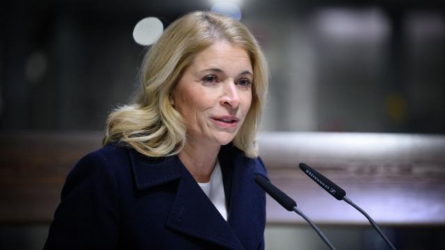 Tödlicher Angriff in Zug: Bahnchefin plant Sicherheitsgipfel nach tödlichem Angriff