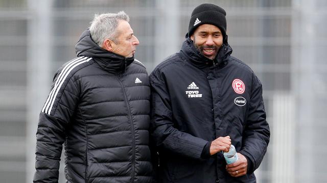 Fußball-Bundesliga: Neuer Trainer Thioune: Werder fragte auch Ex-Chef Allofs