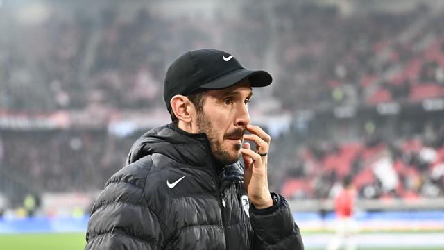 Fußball-Bundesliga: Freiburger Schuster verwundert über Werders Trainerwechsel