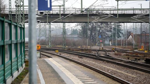 Getöteter Bahnmitarbeiter: Justiz: Angreifer auf Zugbegleiter in Luxemburg gemeldet