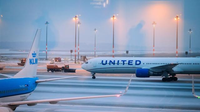 Vorhersage: Winterwetter führt zu Unfällen und legt Flughafen BER lahm