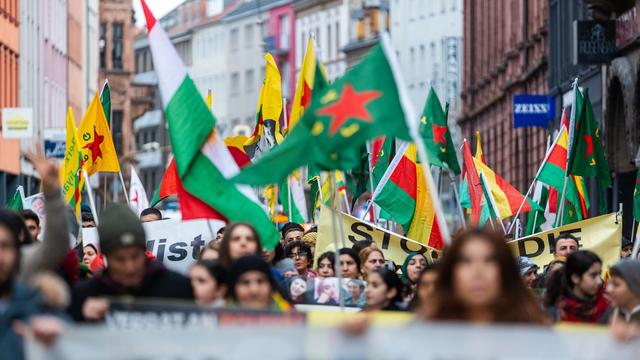 Protest: 500 Menschen bei pro-kurdischer Demonstration