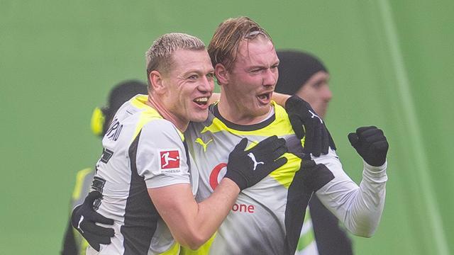 Fußball-Bundesliga: BVB verkürzt durch späten Sieg Rückstand auf FC Bayern