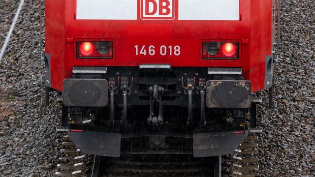 Nahverkehr: 18-Jähriger klettert auf S-Bahn – 16 Züge verspäteten sich