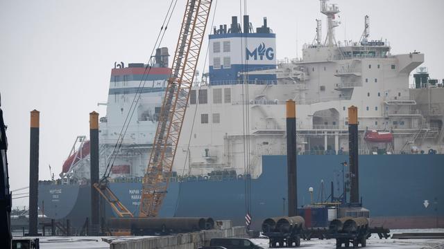 Eis auf der Ostsee: Eis vor Rügener LNG-Terminal - Gastanker muss weiter warten