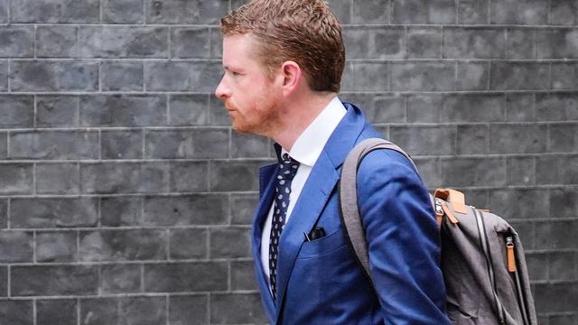 Skandal um Ex-Minister: Epstein-Affäre: Rettet der Rücktritt des Stabschefs Starmer?