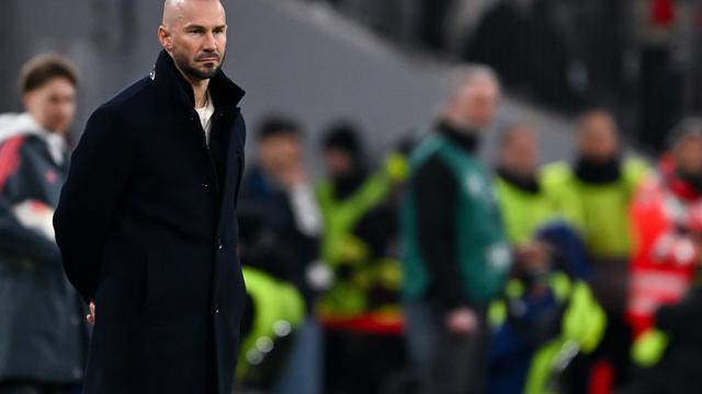 Fußball-Bundesliga: Ilzer schimpft nach Elfer und Rot: 