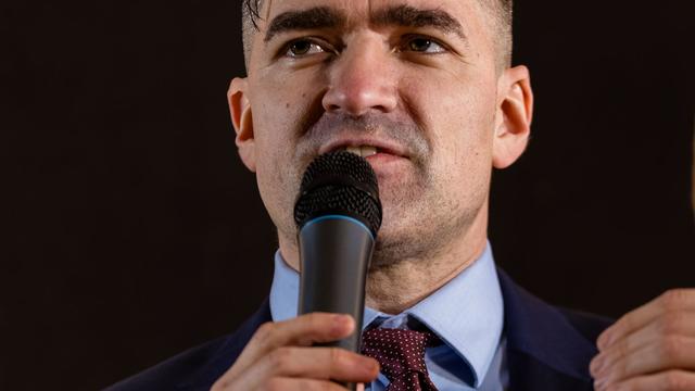 Mehr Distanz?: AfD-Beschluss: Keine Parteiveranstaltungen mit Sellner mehr