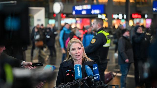Nach tödlichem Angriff: Deutsche Bahn lädt für Freitag zu Sicherheitsgipfel ein