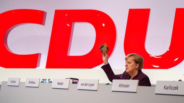 CDU-Treffen in Stuttgart: Merkel erstmals seit Regierungszeit wieder bei CDU-Parteitag