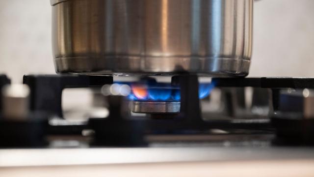 Insel Rügen: Mutmaßlicher Einbrecher kocht und nimmt ein Bad