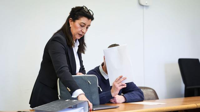 Prozessauftakt: Sieben Jahre für tödliche Messerstiche in Neumünster