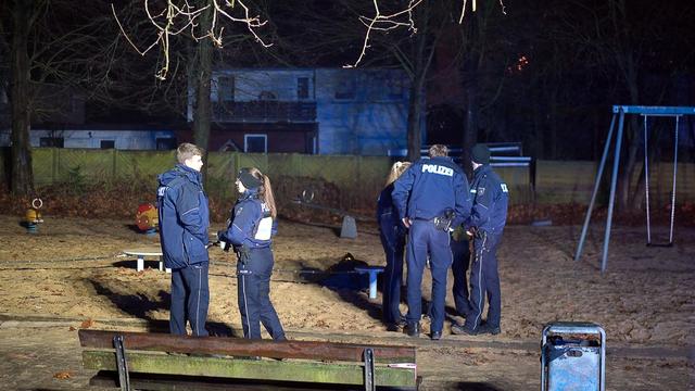 Silvesternacht: Tödliche Böllerunfälle: Polizei ermittelt gegen 20-Jährigen