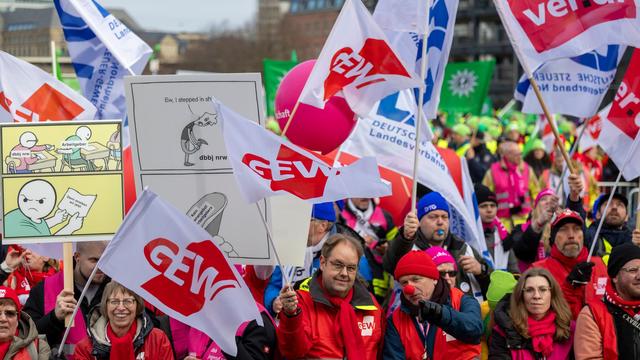 Öffentlicher Dienst: Wann haben die Warnstreiks an Schulen und Kliniken ein Ende?