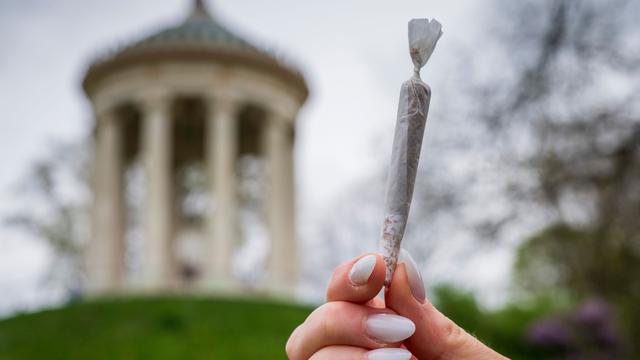 Drogen: Im Englischen Garten darf jetzt gekifft werden