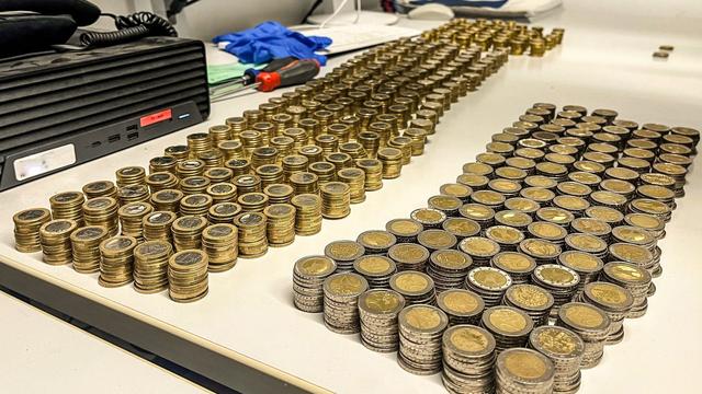 Kriminalität: Kinderwagen voller Geldmünzen - Polizei stellt Diebesgruppe