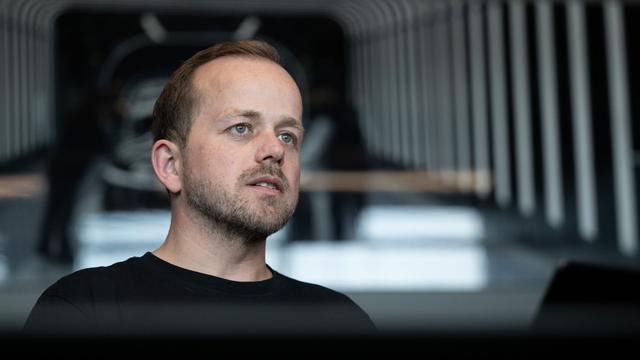 Eklat bei Betriebsratstreffen: Polizeieinsatz in Grünheide: Tesla gegen IG Metall