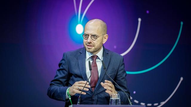 Energietechnik: Siemens Energy verdreifacht Gewinn - Aktie steigt stark