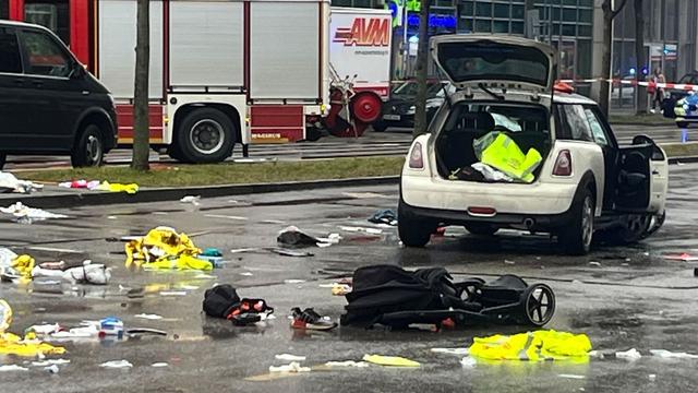 Auto-Anschlag: Weitere Termine für Prozess um Auto-Attacke auf Verdi-Demo