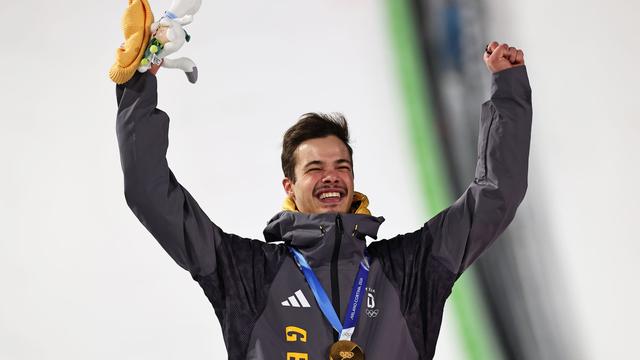 Olympische Winterspiele: Affe im Kopf: Raimund zwischen feiern und nächster Mission