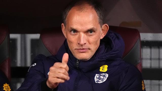 Fußball: Bis zur EM in England: Tuchel unterschreibt neuen Vertrag