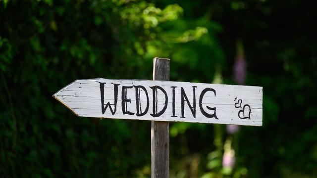 Statistik: Doppelt so viele Paare heiraten am Valentinstag 2025