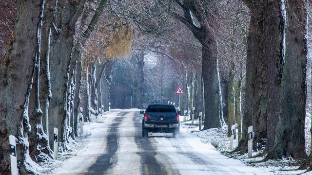 Wetter: Ein kalter und nasser Start ins Wochenende