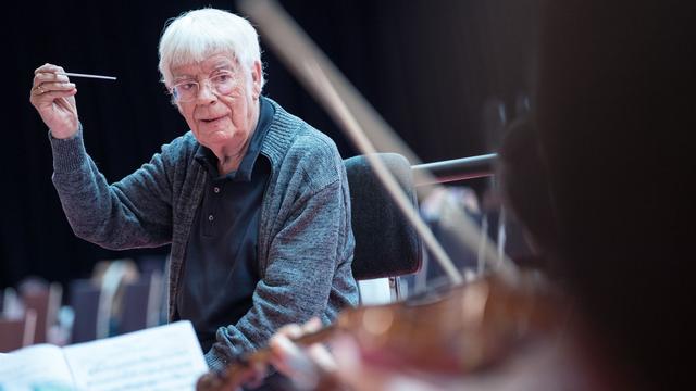 Musiker und Bach-Experte: Ein Leben für Bach – Dirigent Helmuth Rilling gestorben