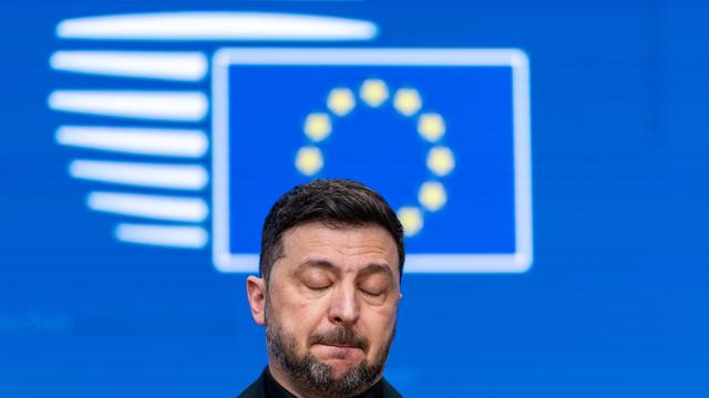 Die Lage im Überblick: Selenskyj will Datum für EU-Beitritt - Nato berät zu Ukraine