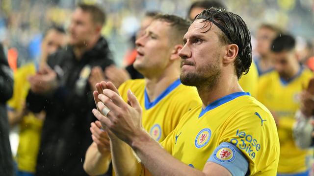 Fußball-Transfers: Sieben Monate vereinslos: Bicakcic wechselt nach Sarajevo