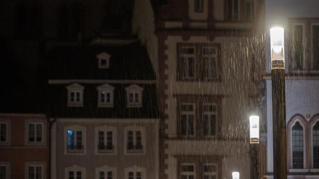 Wetteraussichten: Straßenfastnacht startet mild, aber regnerisch