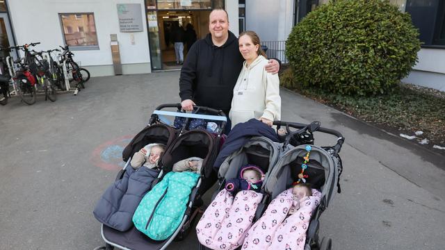 Doppeltes Glück: Unglaublich: Frau bekommt zum dritten Mal Zwillinge