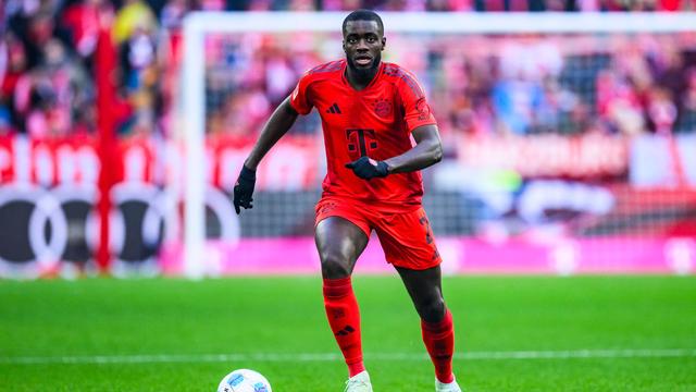 Fußball-Bundesliga: Entscheidung im zähen Poker: Upamecano verlängert bei Bayern