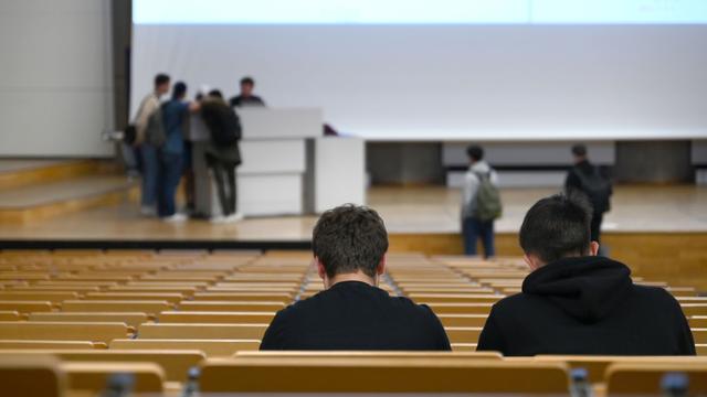 Neu verhandelt: Studentenvertretung kritisiert neue Verträge für Hochschulen